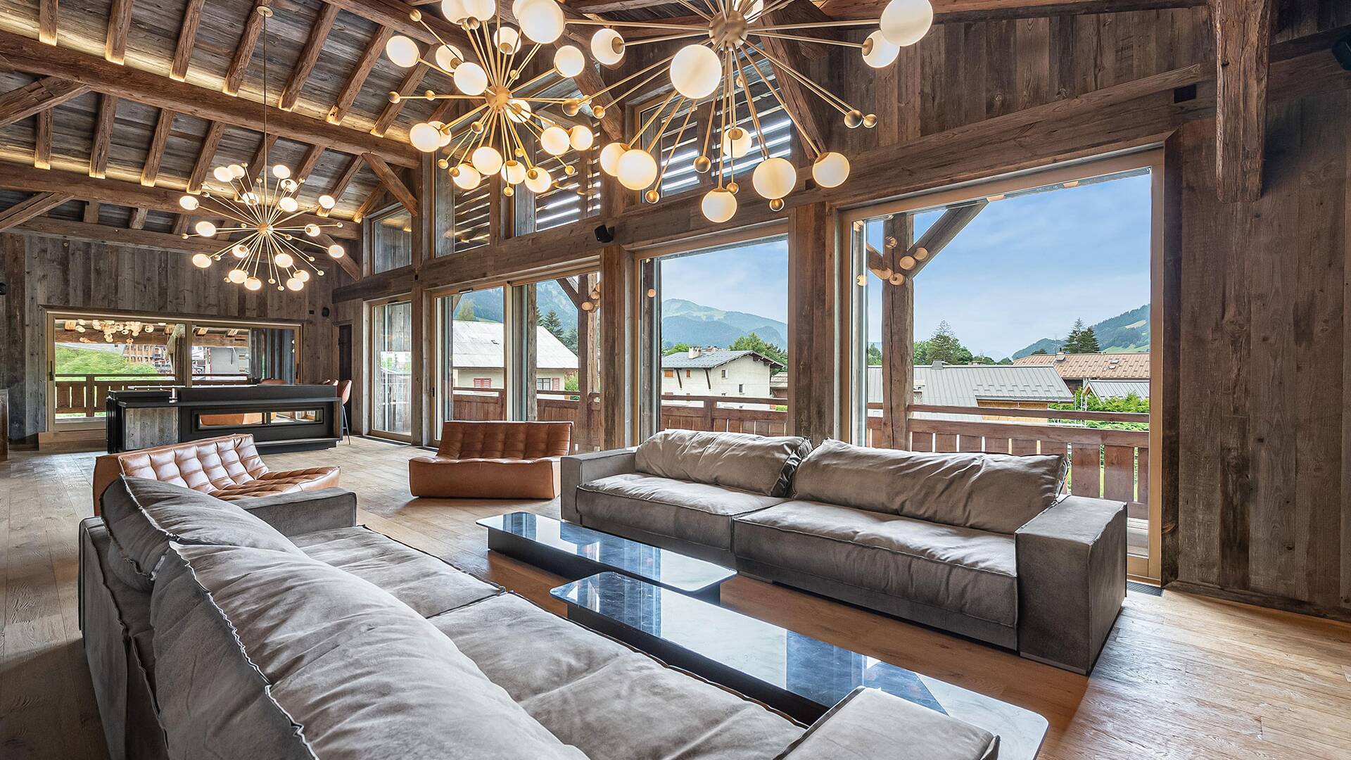 luxury mountain retreat Chalet Cyprès for weekly rentals in Megève, French Alps