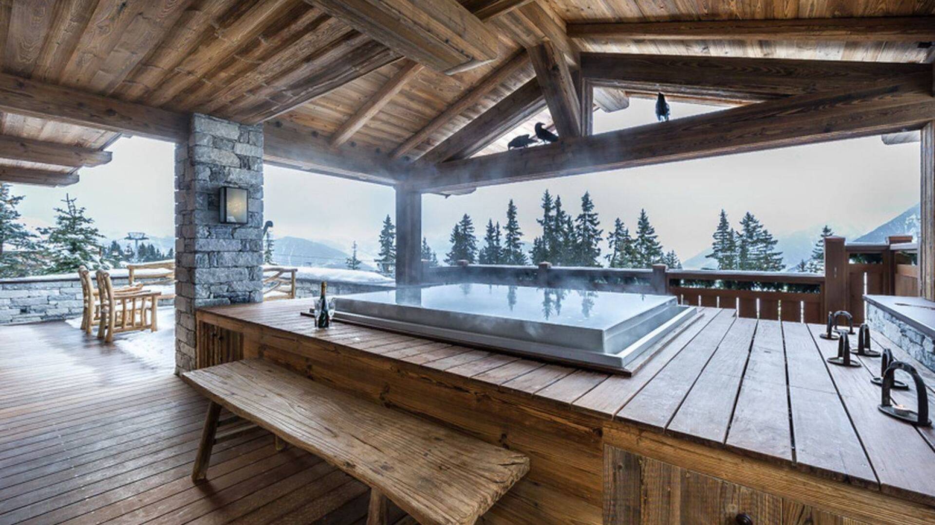 outdoor Jacuzzi hot tub