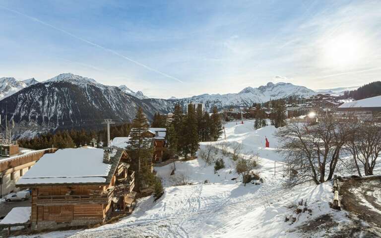 luxury alpine retreat Chalet Bois de Rose for rent for mountain getaway in Courchevel, French Alps