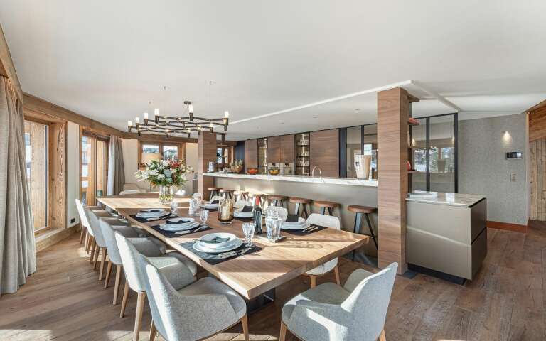 luxury ski resort Chalet Bois de Rose for rent for mountain getaway in Courchevel, French Alps