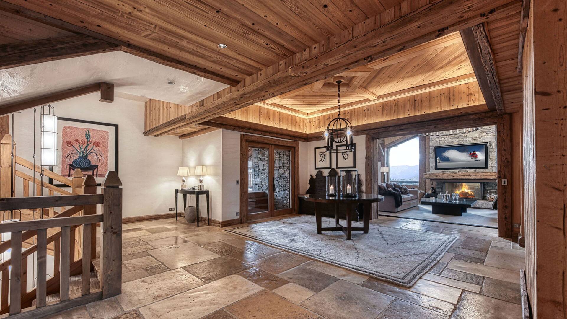 top luxury mountain vacation Chalet Bois du Roi for weekly rentals in Megève, French Alps