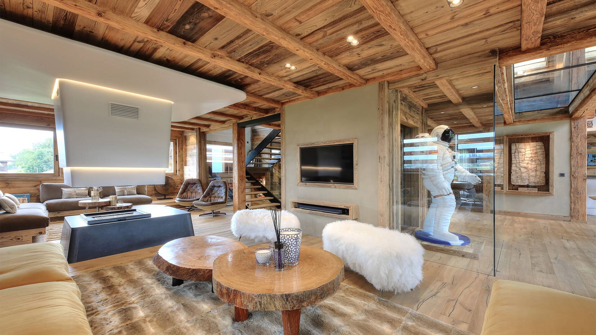 luxury ski resort Chalet Ambre for weekly rentals in Megève, French Alps