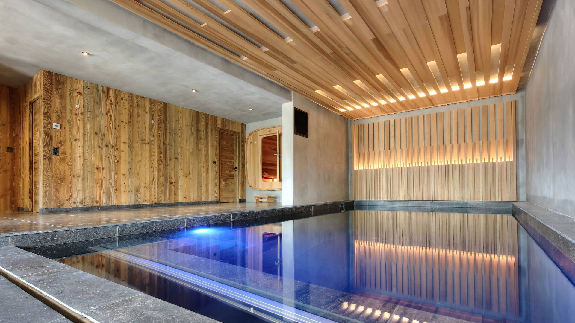 indoor pool