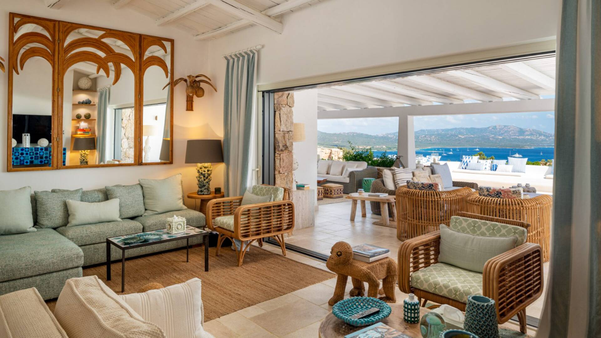 spacious living room of luxury villa Virgo located in Porto Rotondo 