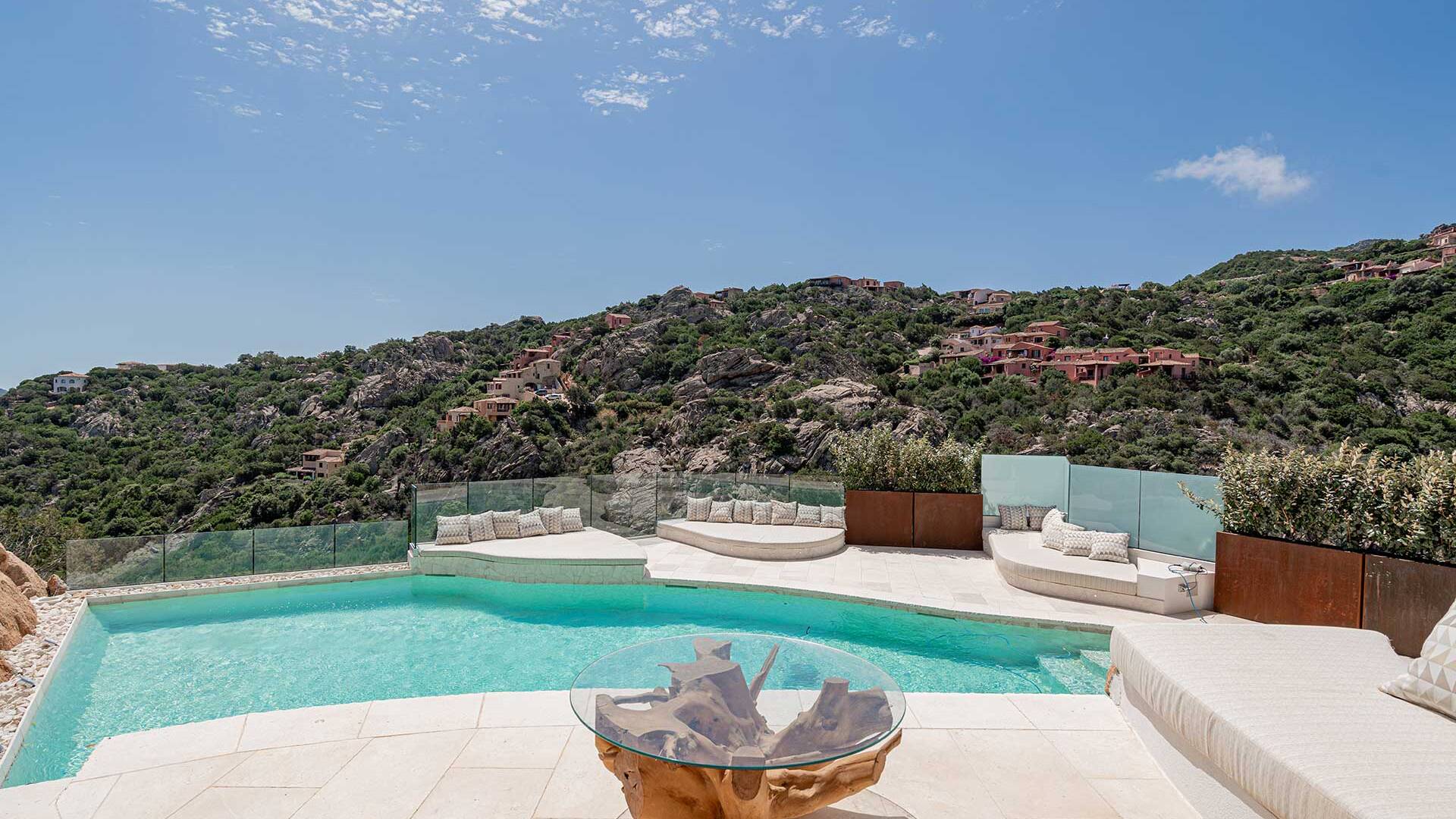 luxury villa rental holiday sardinia outdoor pool terrace