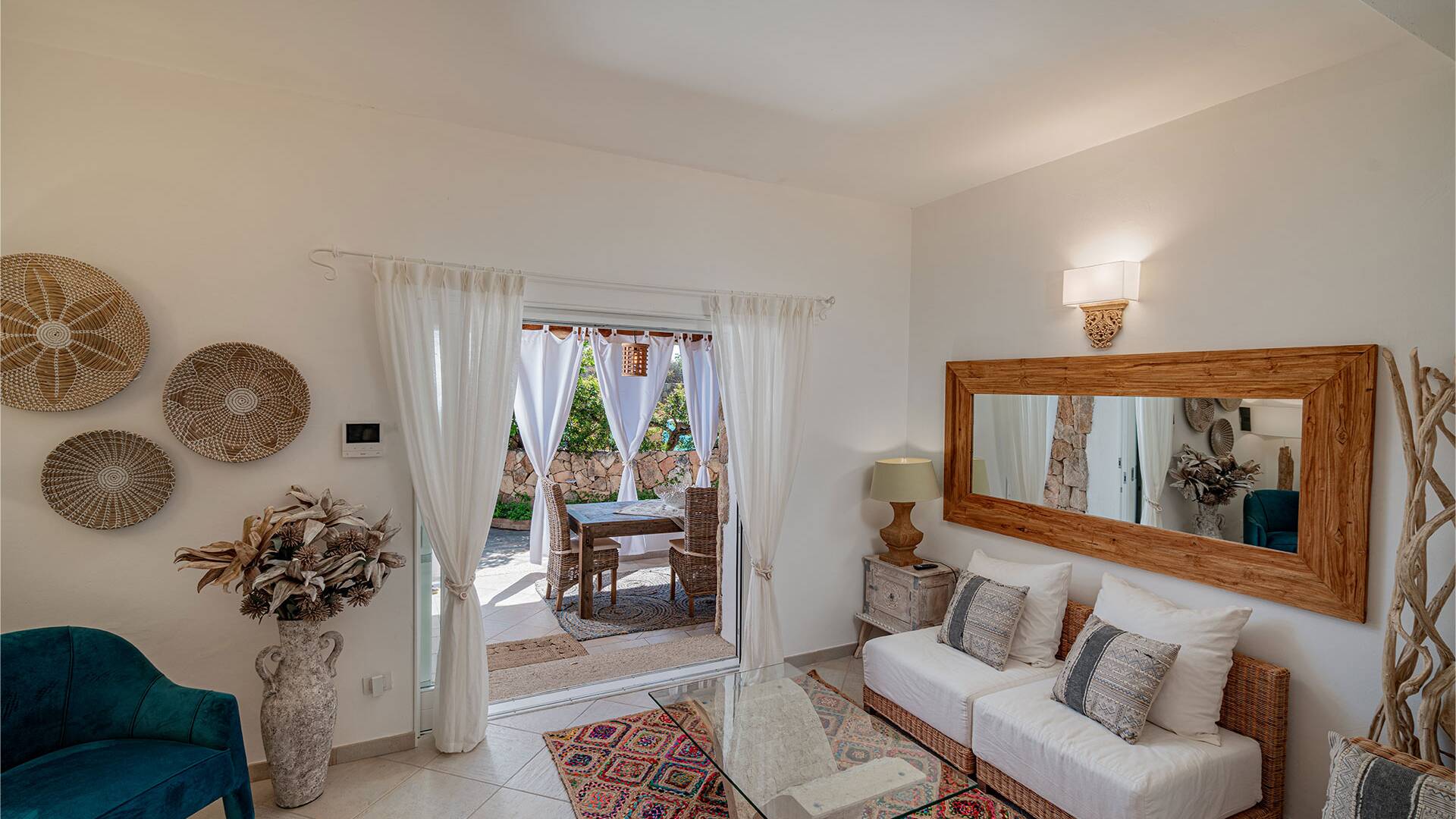 luxury vacation villa Teodora for weekly rentals in Sardinia