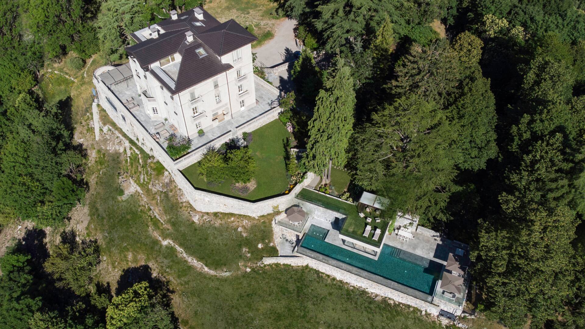 luxury vacation villa Como Lake aerial 