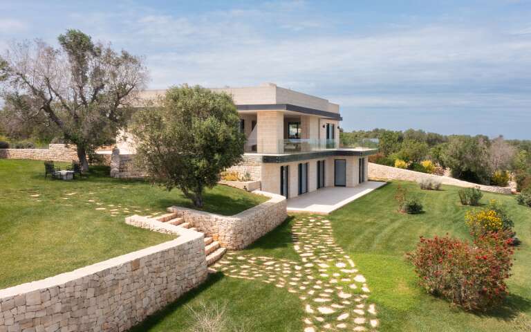 luxury vacation villa Orsa Maggiore for weekly rentals in Puglia