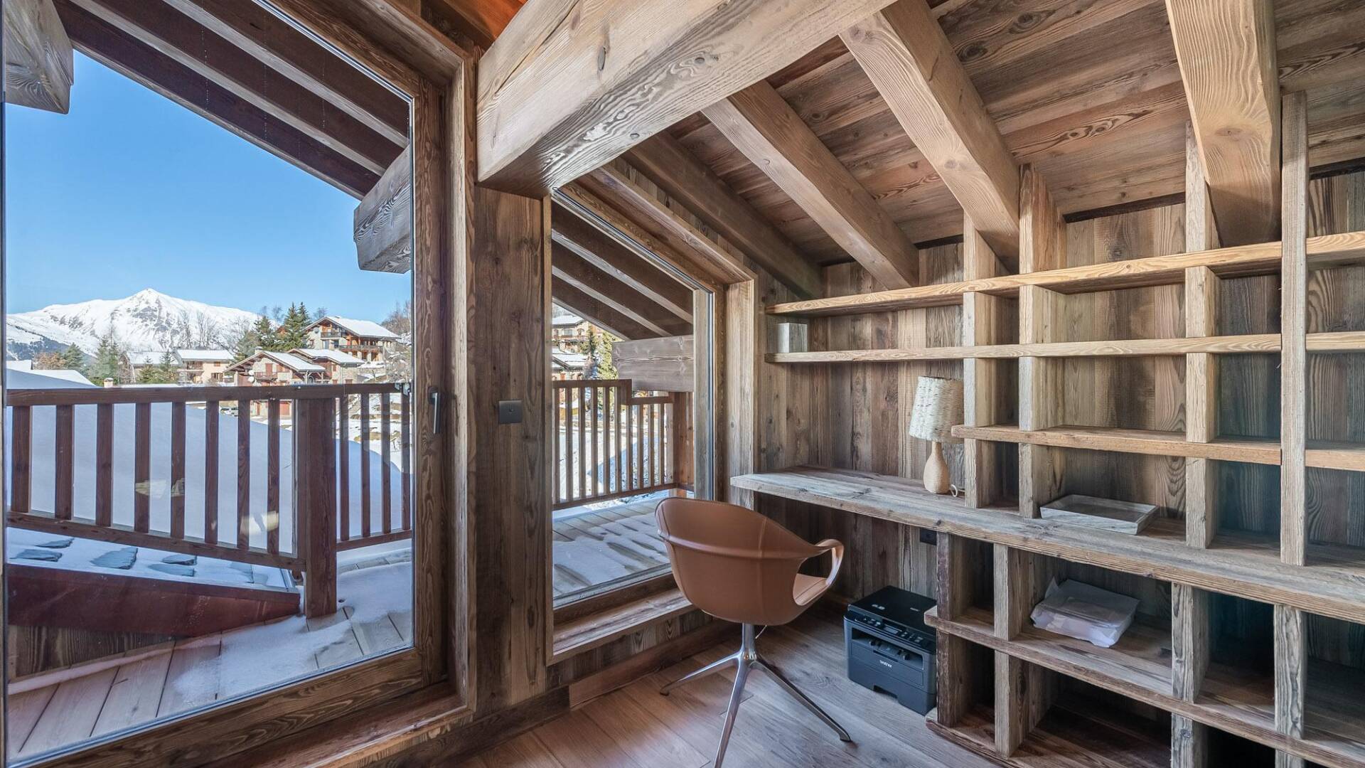 luxury Chalet Peuplier for weekly rentals in Saint-Martin-de-Belleville, French Alps
