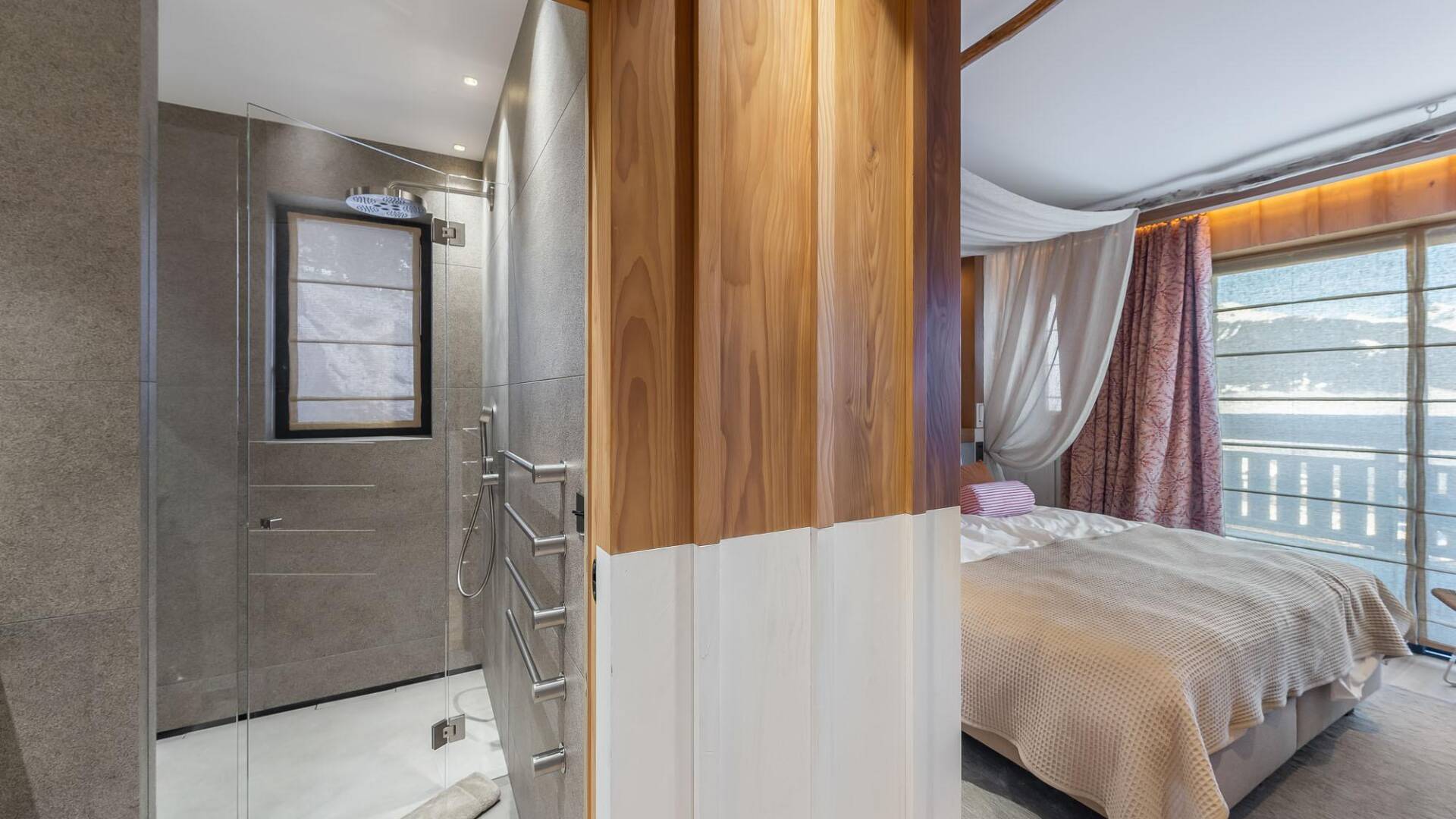 double bedroom with en suite bathroom and walk-in shower