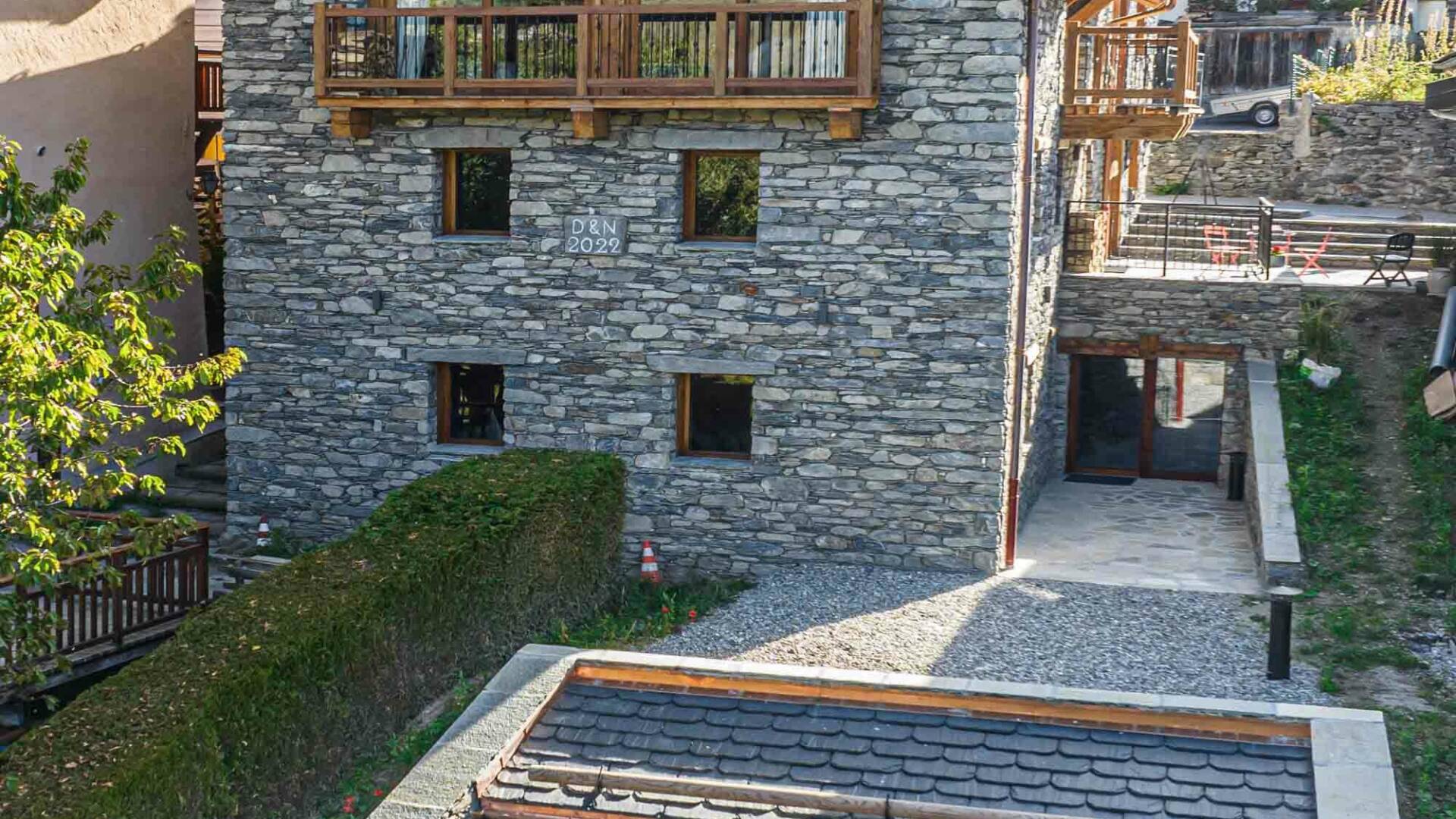 luxury vacation Chalet Iroko for weekly rentals, Saint-Martin-de-Belleville, French Alps