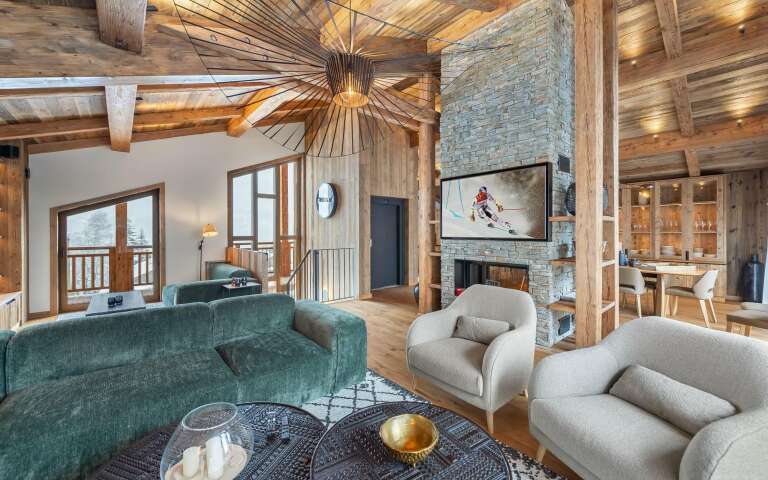 luxury ski resort Chalet Noyer for rent in Courchevel, French Alps