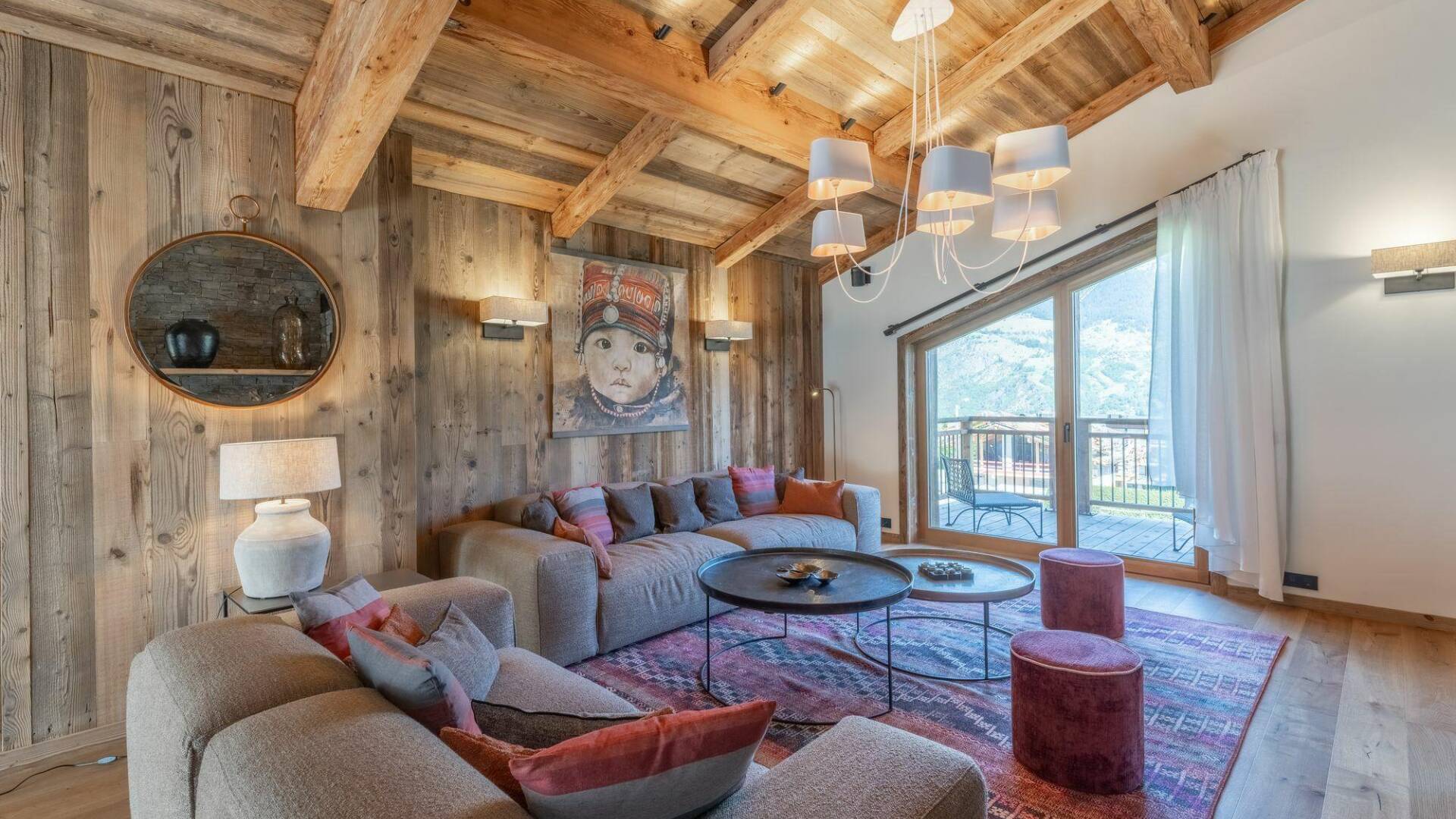 luxury ski resort Chalet Zola for weekly rentals in Courchevel, French Alps