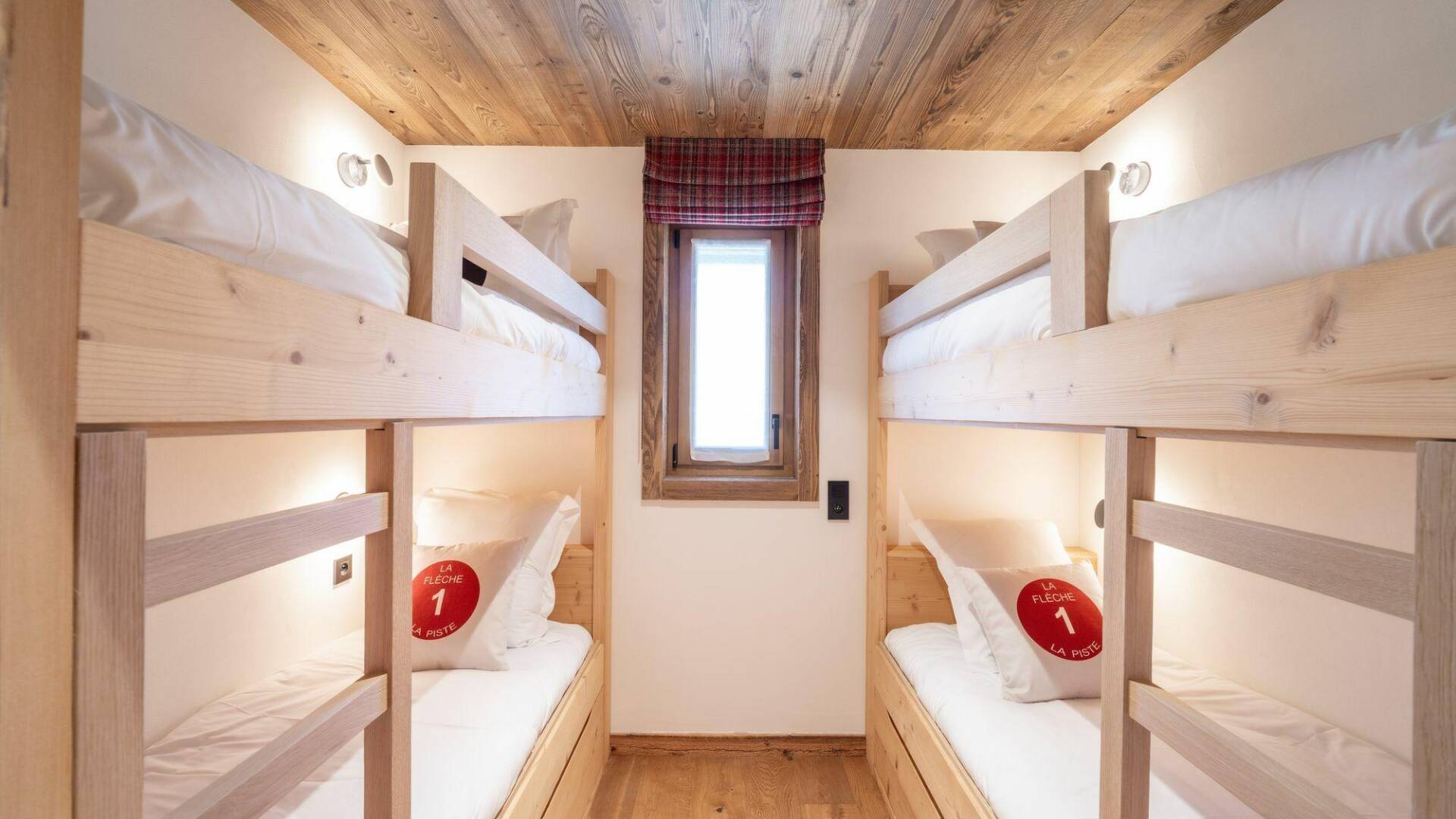 quadruple bedroom with 2 sets of bunk beds for children