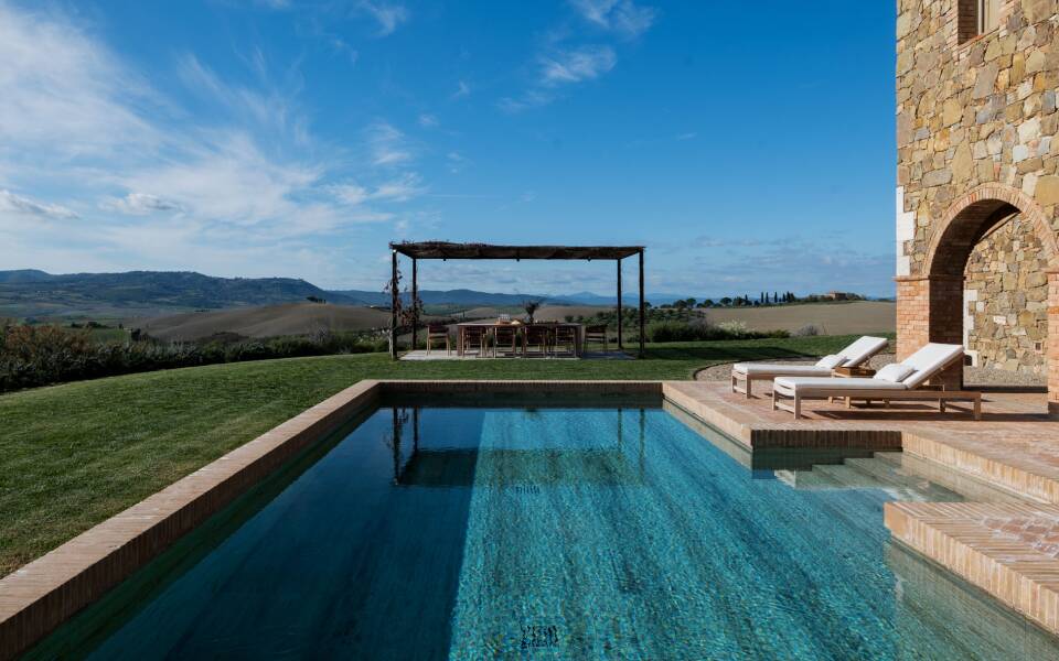 Home in Italy reviews season 2024