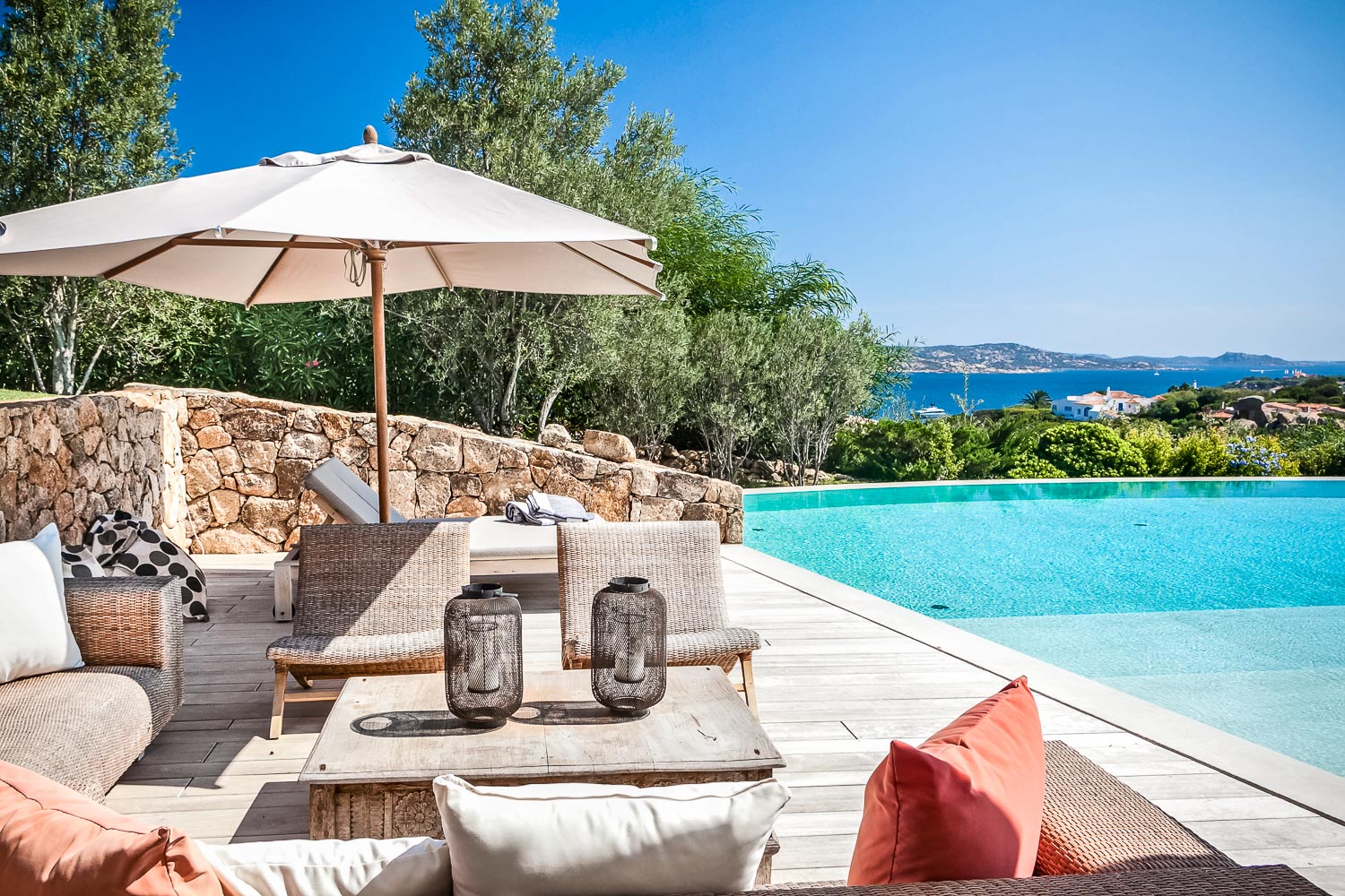 Luxury villa Raffaella for rent in Sardinia, porto rafael | Home In Italy